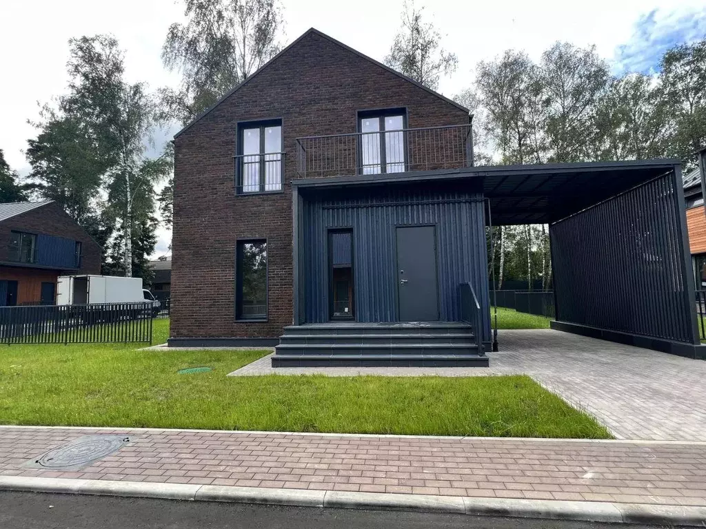 Дом, 200 м - Фото 1