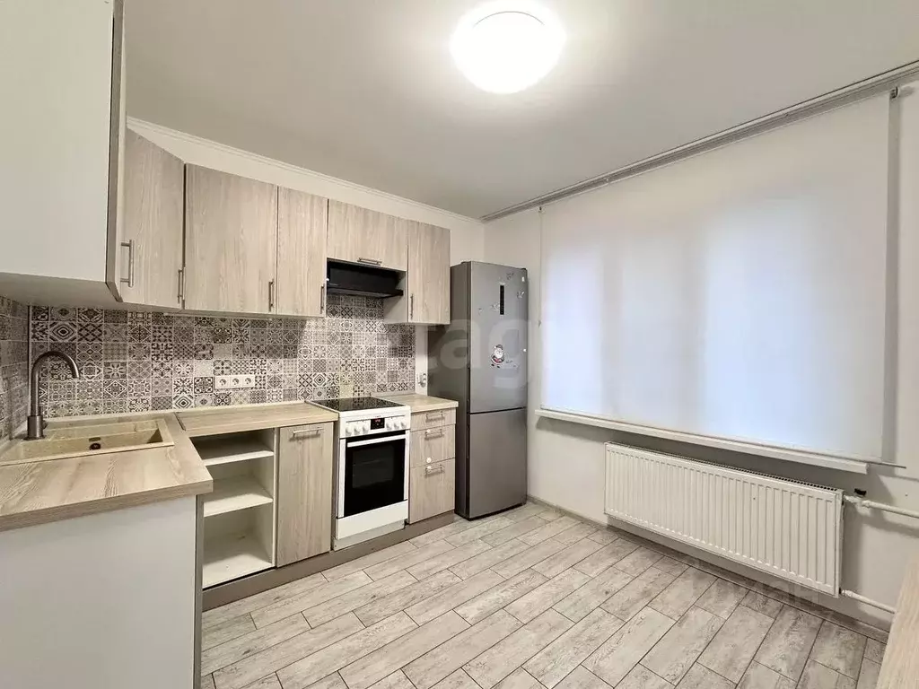 3-к кв. Санкт-Петербург ул. Маршала Захарова, 12к2 (90.1 м) - Фото 1