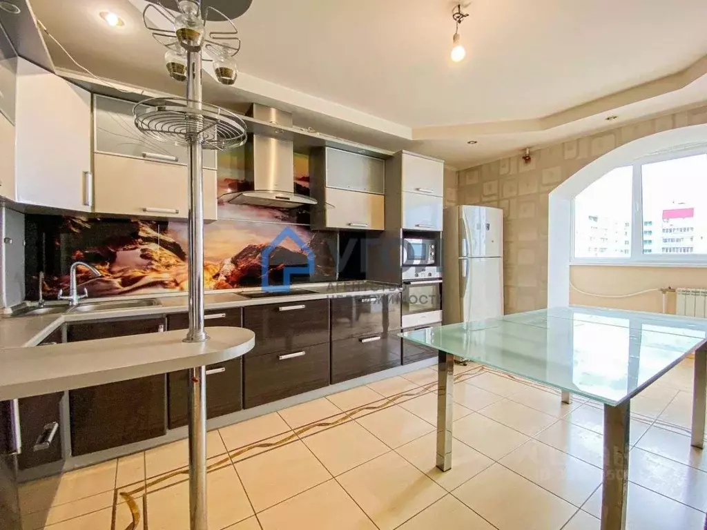 2-к кв. Самарская область, Самара Ставропольская ул., 216 (80.0 м) - Фото 0