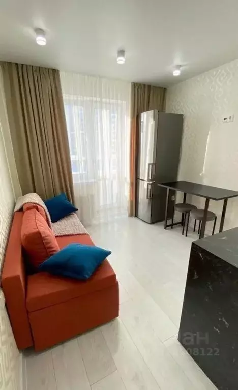 Студия Тюменская область, Тюмень ул. Дмитрия Менделеева, 2к2 (29.4 м) - Фото 1