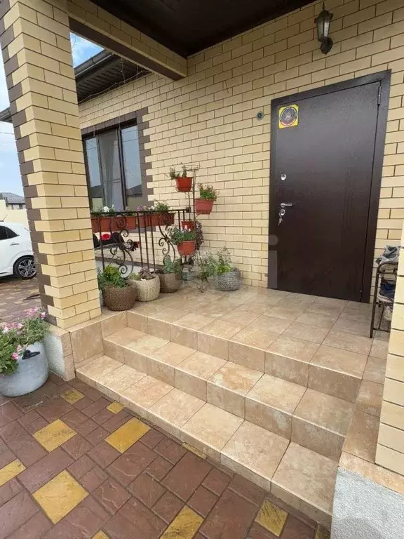 Дом в Ставропольский край, Михайловск Шпаковский район, ул. Вячеслава ... - Фото 1