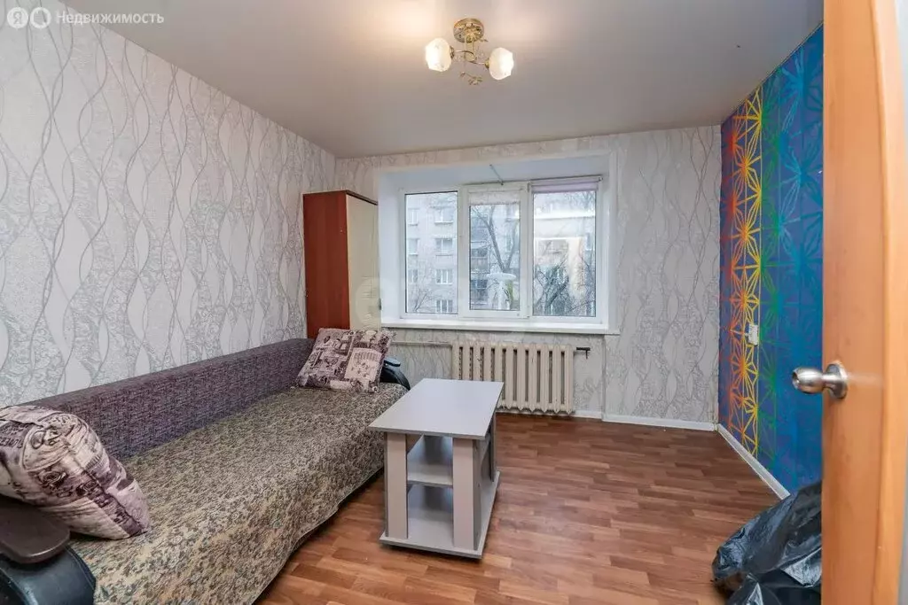 1к в -комнатной квартире (12 м) - Фото 1