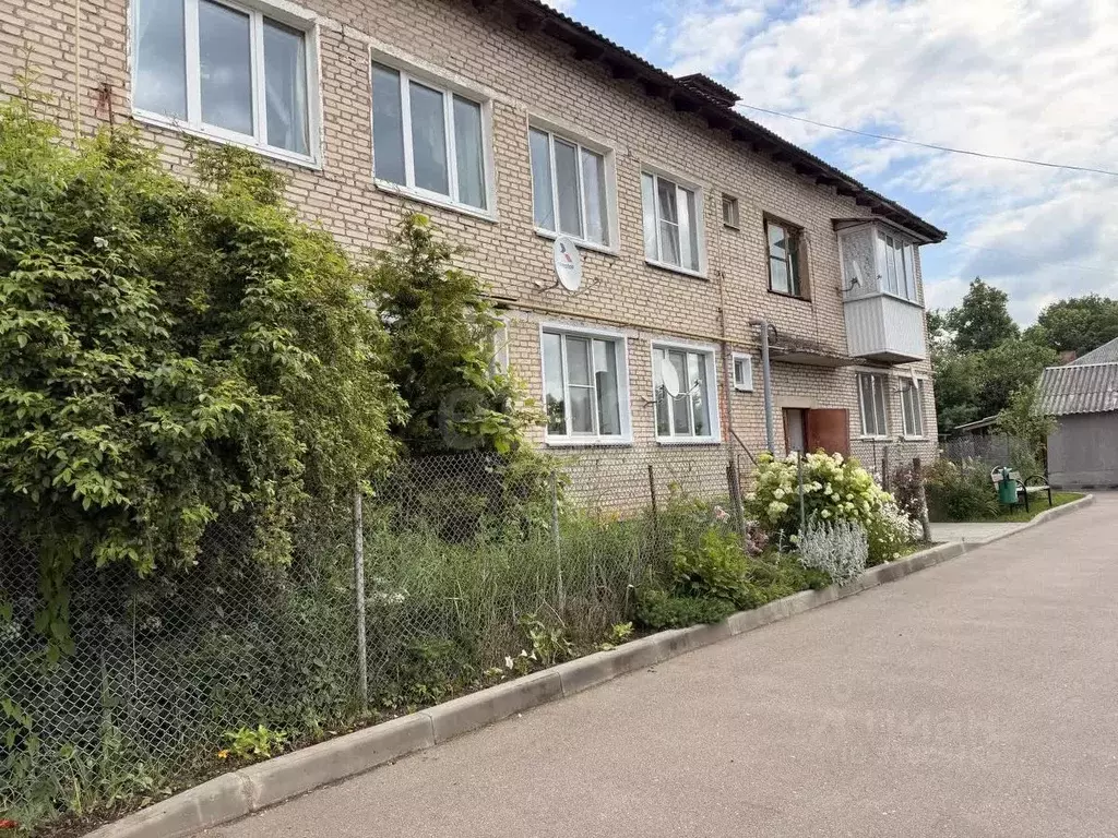 2-к кв. Смоленская область, Монастырщина пгт ул. Революционная, 17 ... - Фото 1