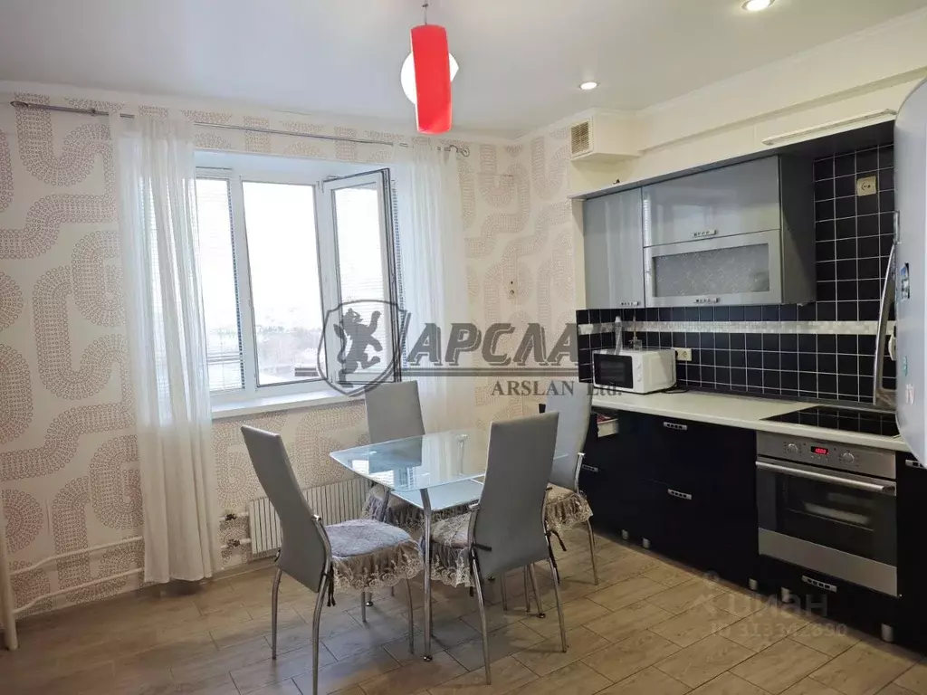 2-к кв. Татарстан, Казань ул. Седова, 1 (68.0 м) - Фото 1