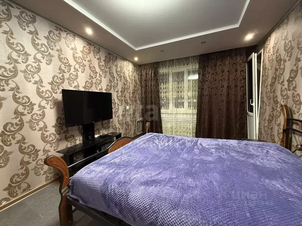 3-к кв. Ямало-Ненецкий АО, Новый Уренгой Ленинградский просп., 4В ... - Фото 2