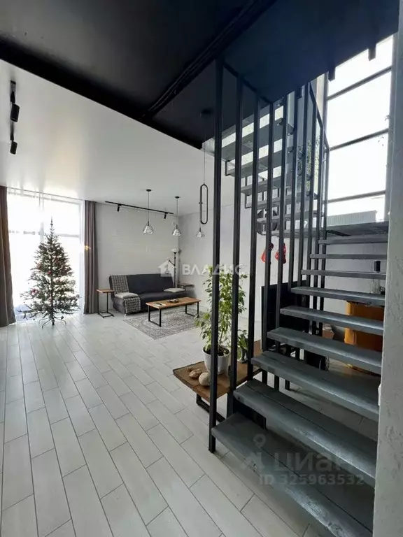 Дом в Белгородская область, Белгород Юго-Западный-2.1 мкр, ул. Зюбина, ... - Фото 1