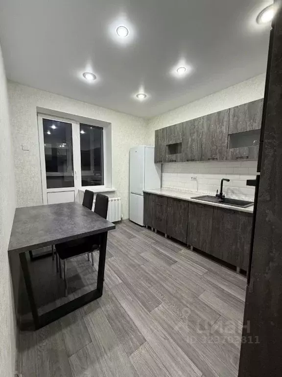 2-к кв. Волгоградская область, Волгоград Ангарская ул., 9Г (59.0 м) - Фото 1