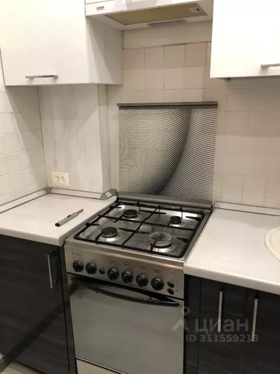 1-к кв. Псковская область, Псков Стахановская ул., 16 (30.0 м) - Фото 1