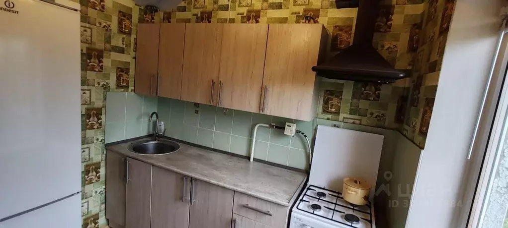 1-к кв. Омская область, Омск ул. Петра Осминина, 5 (31.6 м) - Фото 1