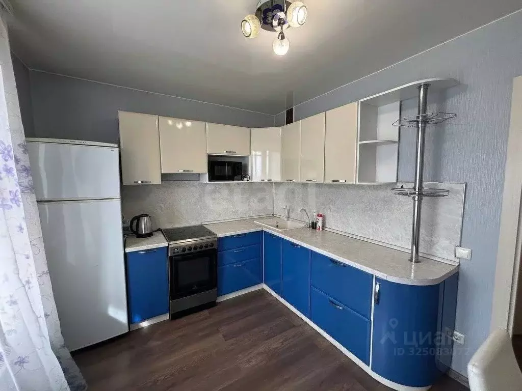 1-к кв. Тюменская область, Тюмень Кремлевская ул., 112к2 (43.6 м) - Фото 1