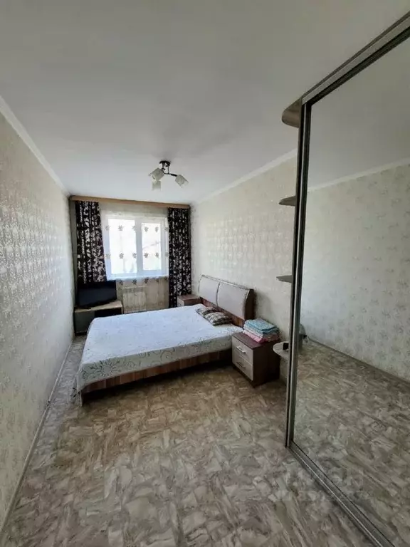 2-к кв. Сахалинская область, Южно-Сахалинск Амурская ул., 100 (50.0 м) - Фото 1