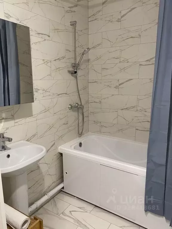 1-к кв. Крым, Симферополь просп. Александра Суворова, 107 (33.0 м) - Фото 1