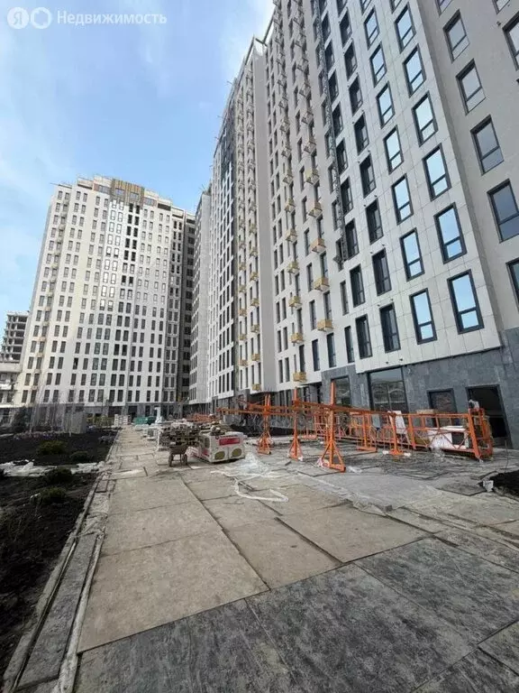 2-комнатная квартира: Каспийск, Молодёжная улица, 6 (72 м) - Фото 1