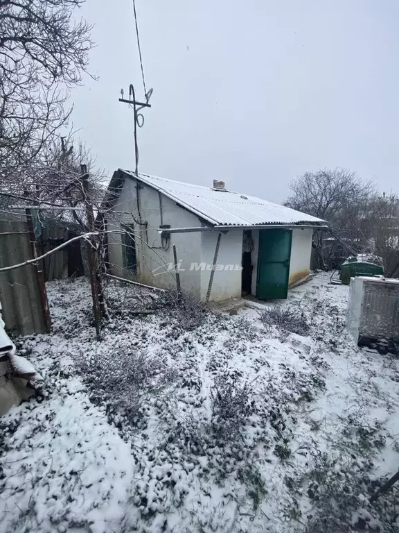 Дом в Крым, Симферопольский район, Трудовское с/пос, с. Ана-Юрт, Труд ... - Фото 0