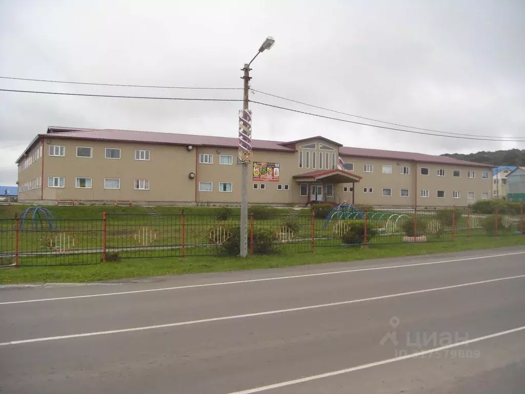 Помещение свободного назначения в Сахалинская область, Курильск ... - Фото 0