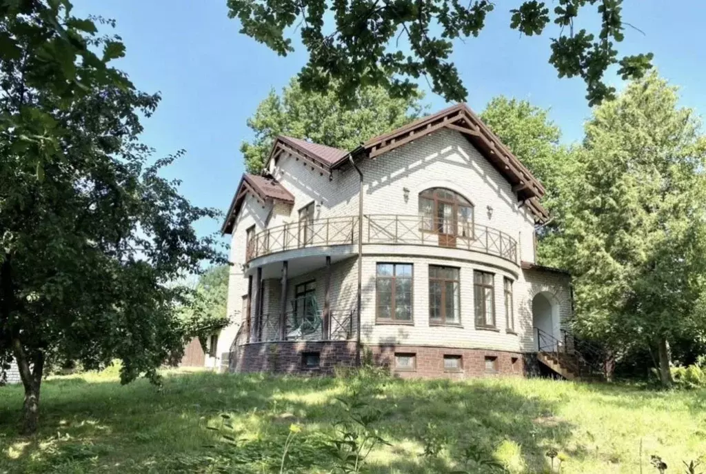 Дом в Московская область, Одинцовский городской округ, с. Немчиновка ... - Фото 0