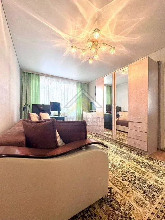 2-к. квартира, 44 м, 5/5 эт. - Фото 0