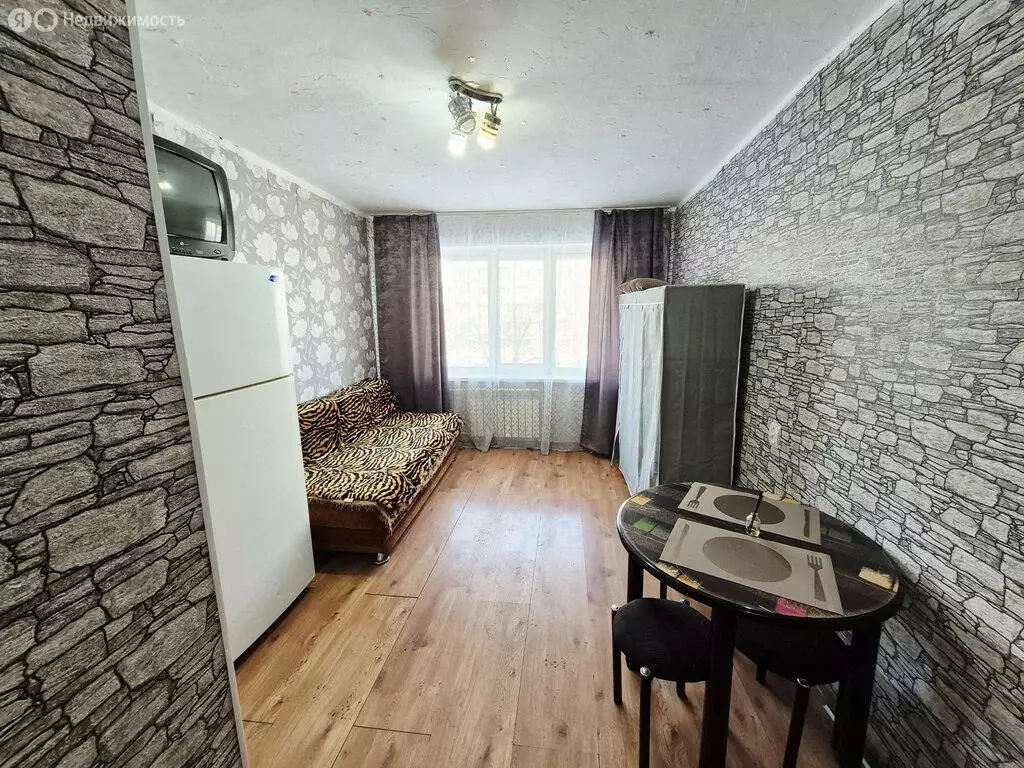 1-комнатная квартира: Лесозаводск, Пушкинская улица, 2 (16.7 м) - Фото 1
