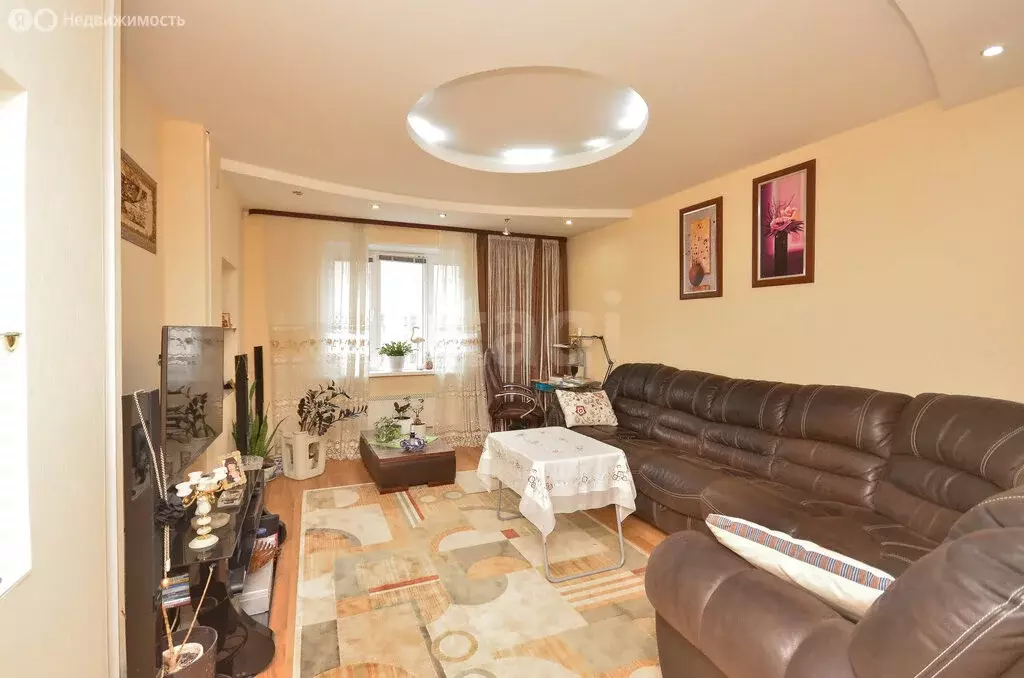 2-комнатная квартира: Ухта, проспект Зерюнова, 16 (73.9 м) - Фото 1