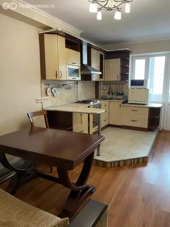 3-комнатная квартира: Ейск, Коммунистическая улица, 81 (109.5 м) - Фото 0