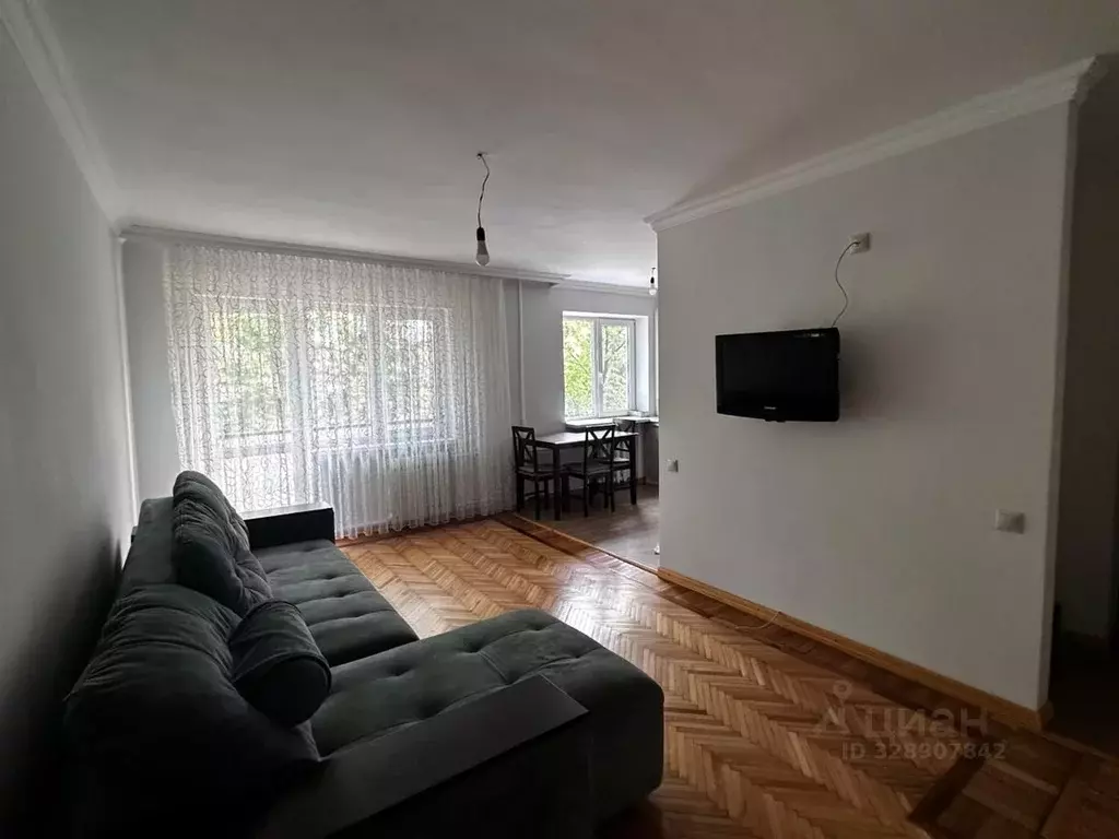 3-к кв. Кабардино-Балкария, Нальчик ул. Байсултанова, 8 (56.2 м) - Фото 1