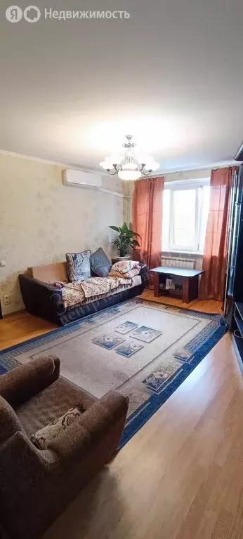 4-комнатная квартира: Воронеж, улица Юлюса Янониса, 3 (72.4 м) - Фото 0