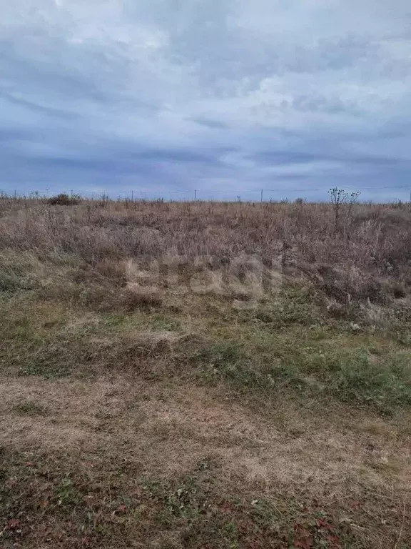 Участок в Башкортостан, Стерлитамакский район, Отрадовский сельсовет, ... - Фото 1