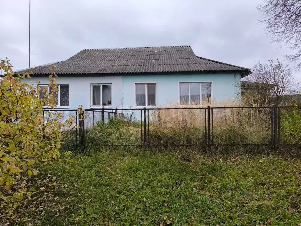 Дом в Брянская область, Клетнянский район, Надвинское с/пос, д. ... - Фото 1