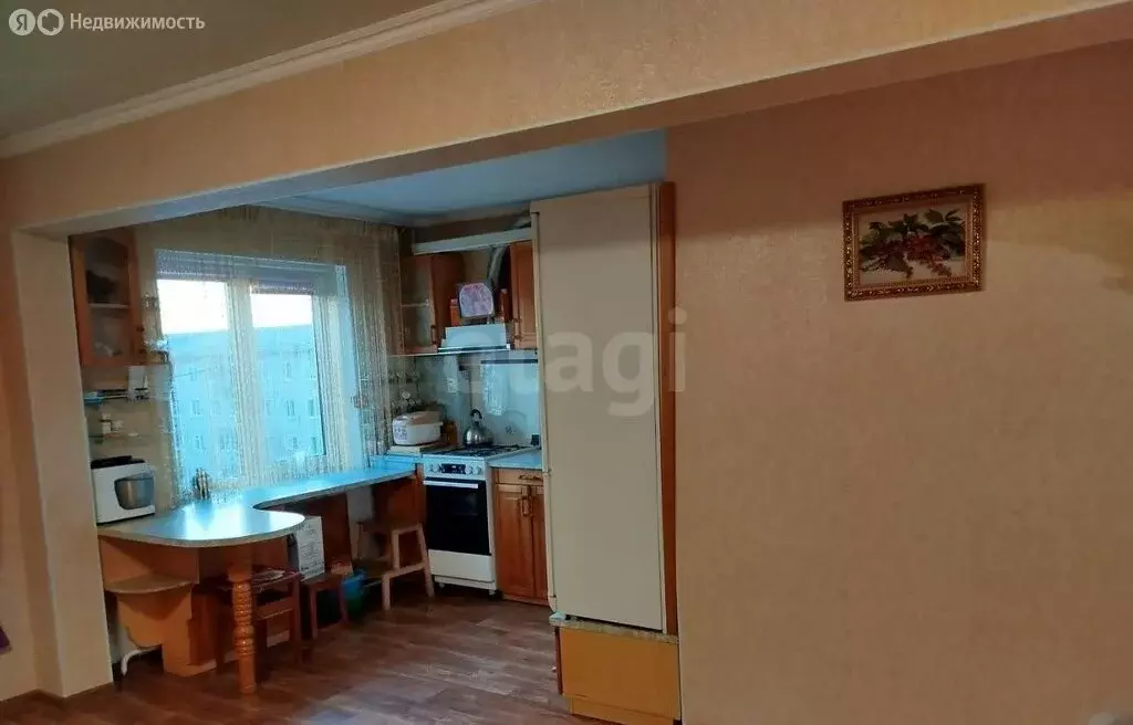 3-комнатная квартира: Омск, улица Ермолаева, 12 (63 м) - Фото 2