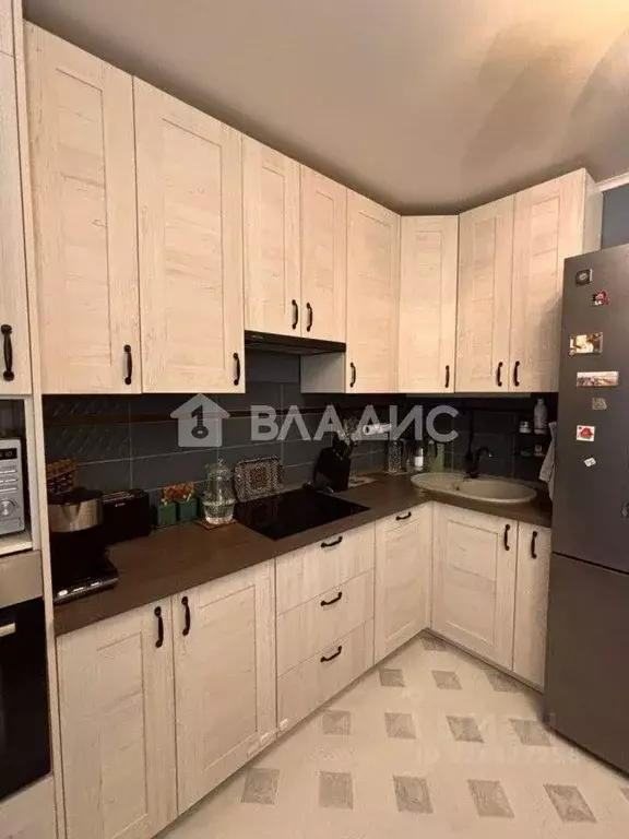 1-к кв. Московская область, Долгопрудный Новый бул., 23 (40.6 м) - Фото 1