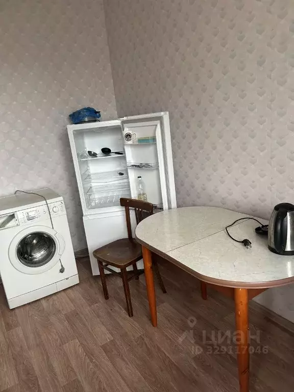 Студия Челябинская область, Челябинск Гранитная ул., 21 (16.0 м) - Фото 1