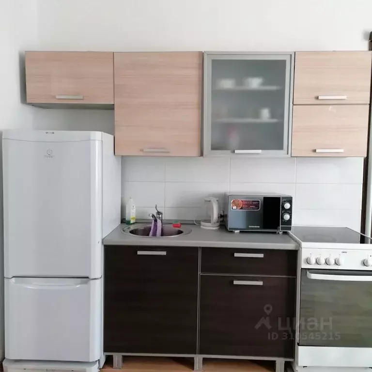 1-к кв. Бурятия, Улан-Удэ ул. Смолина, 54А (38.0 м) - Фото 1