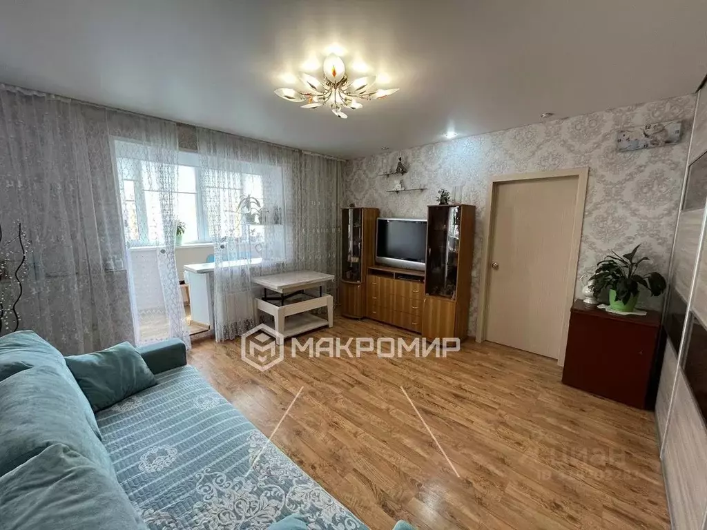 2-к кв. Челябинская область, Челябинск просп. Краснопольский, 5В (40.6 ... - Фото 1