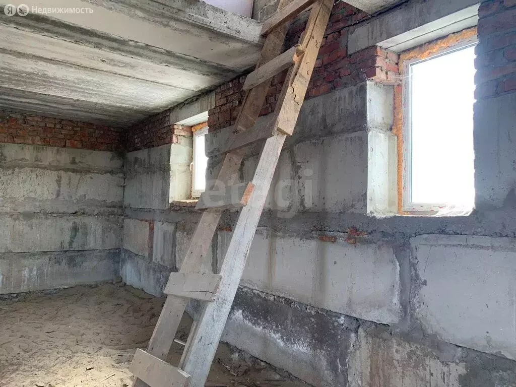 Дом в Энгельс, Трамплинная улица, 11А (164 м) - Фото 2