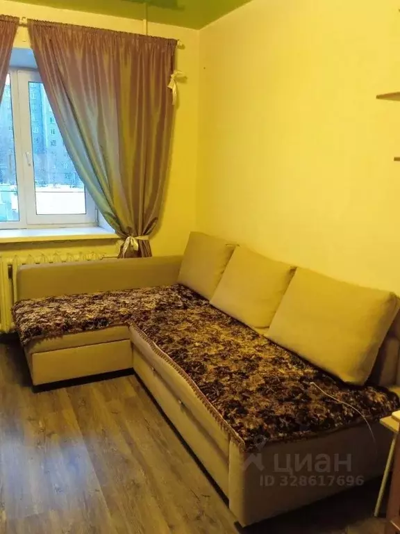 Комната Свердловская область, Екатеринбург ул. Черепанова, 4А (11.1 м) - Фото 2