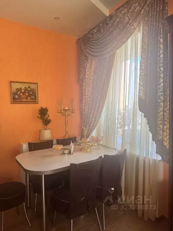 3-к кв. Саратовская область, Балаково Трнавская ул., 6 (96.0 м) - Фото 1
