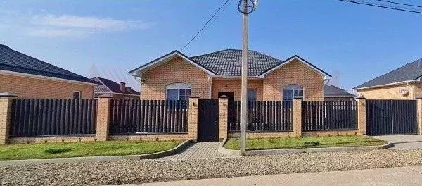 Дом в Ростовская область, Ростов-на-Дону ул. 2-я Ювелирная (110 м) - Фото 1