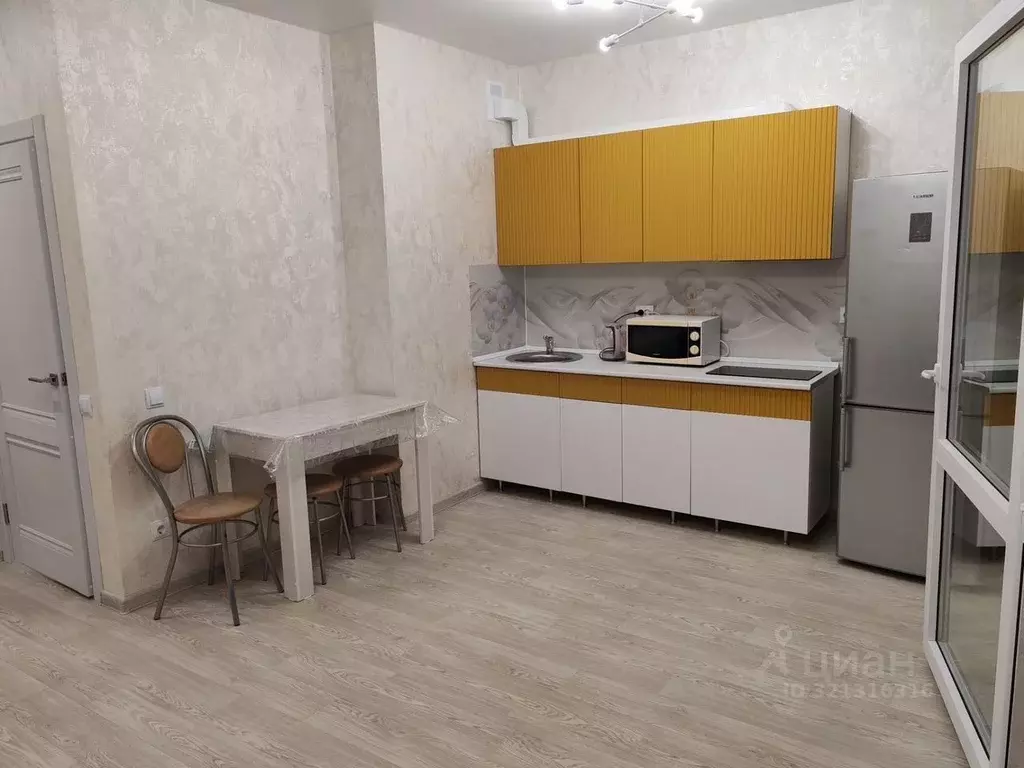 Студия Тюменская область, Тюмень ул. Эльвиры Федоровой, 1 (32.0 м) - Фото 1