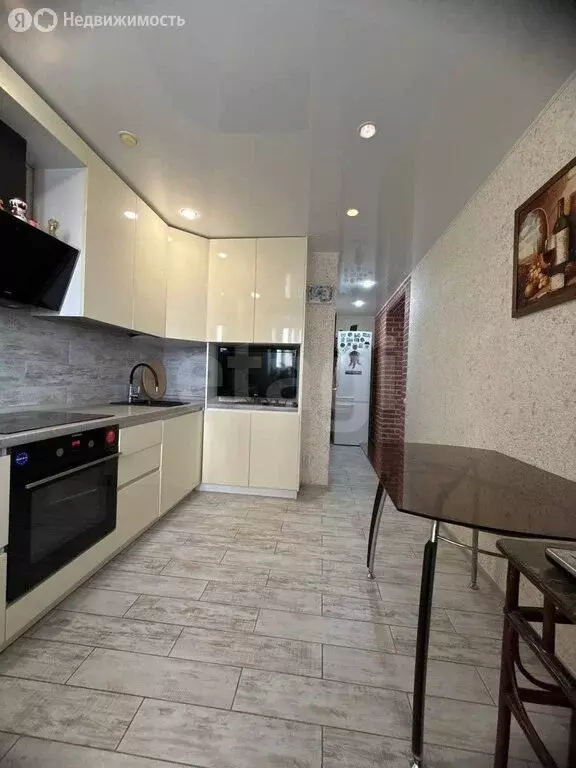 2-комнатная квартира: Саратов, улица имени Александра Кривохижина, 6А ... - Фото 1