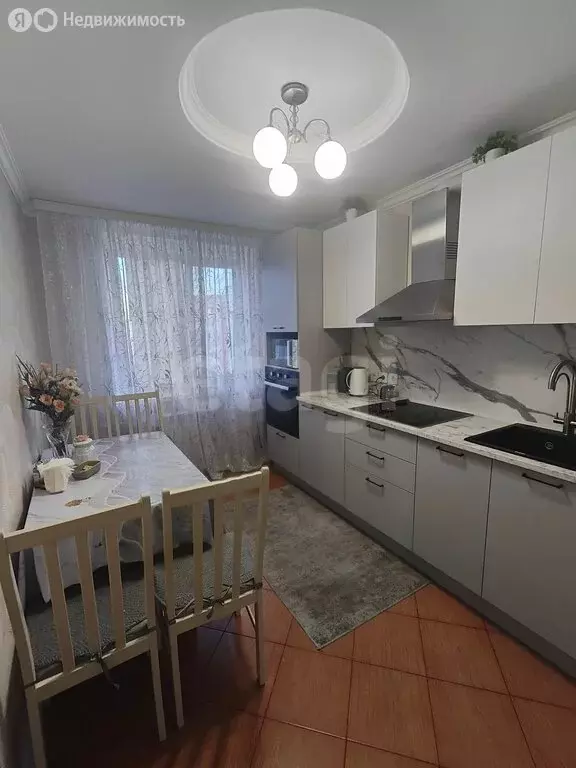 2-комнатная квартира: Тюмень, Солнечный проезд, 14 (56.2 м) - Фото 1