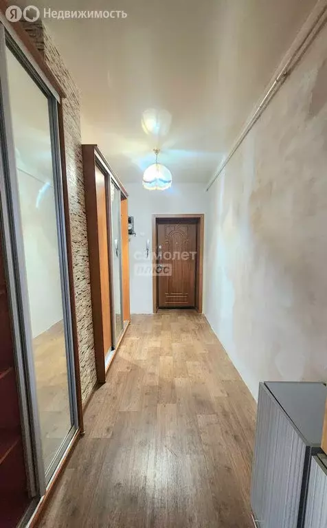 2-комнатная квартира: Каменск-Уральский, улица Строителей, 47 (55.1 м) - Фото 2