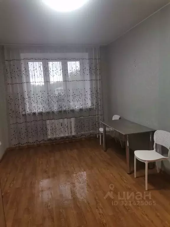 1-к кв. Тюменская область, Тюмень Полевая ул., 105к2 (43.0 м) - Фото 1