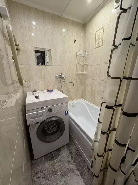 1-к. квартира, 40 м, 1/5 эт. - Фото 0