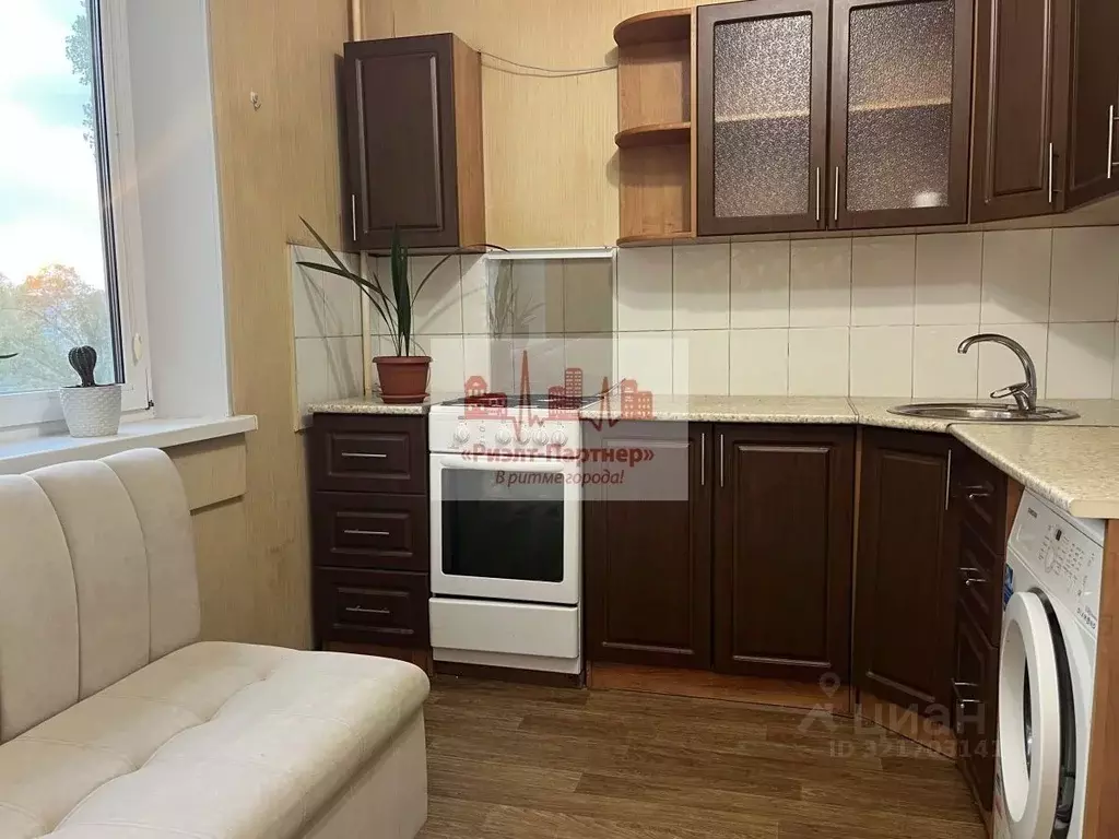 1-к кв. Саратовская область, Саратов ул. Имени П.Ф. Батавина, 10 (37.9 ... - Фото 2