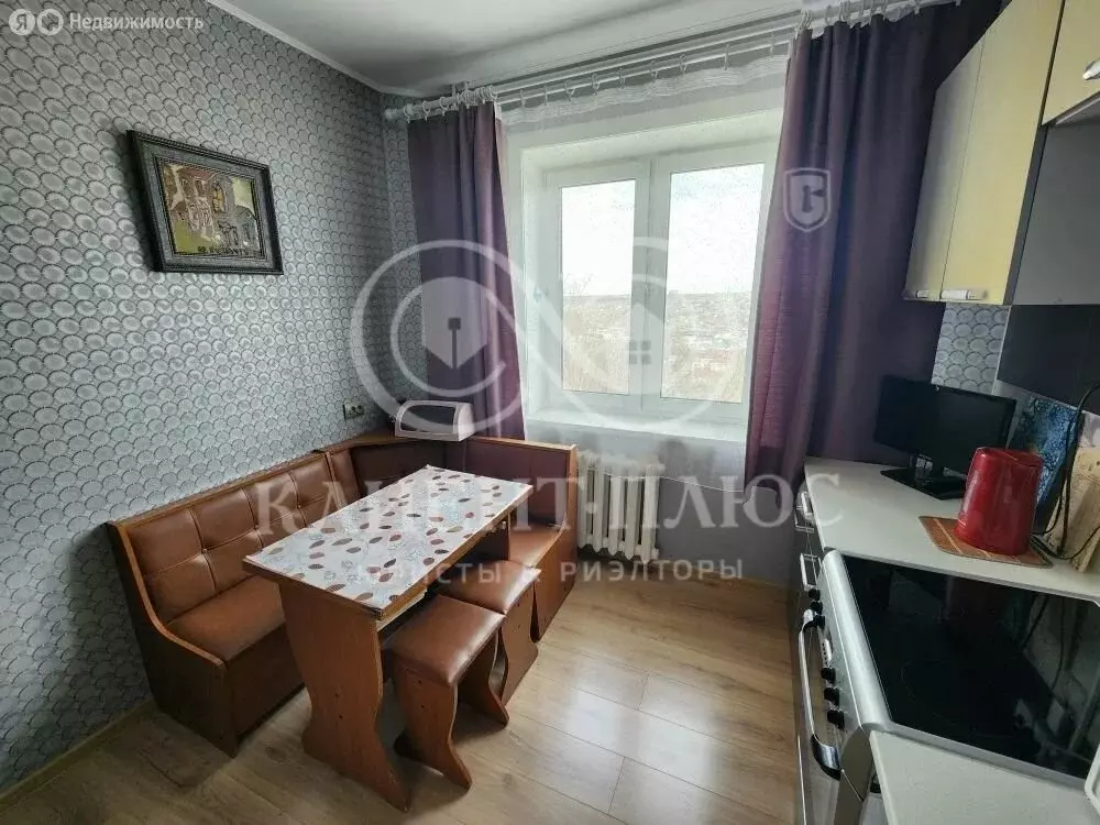 2-комнатная квартира: Корсаков, Парковая улица, 17/1 (52.8 м) - Фото 2