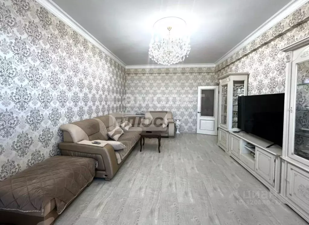 2-к кв. Дагестан, Дербент ул. Гейдара Алиева, 2 (83.8 м) - Фото 0