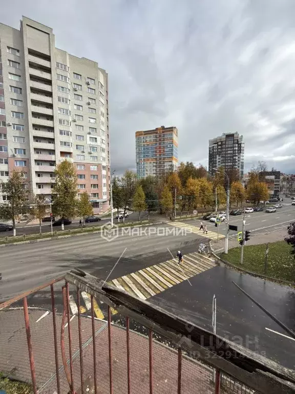 3-к кв. Брянская область, Брянск ул. Дуки, 49 (75.6 м) - Фото 1