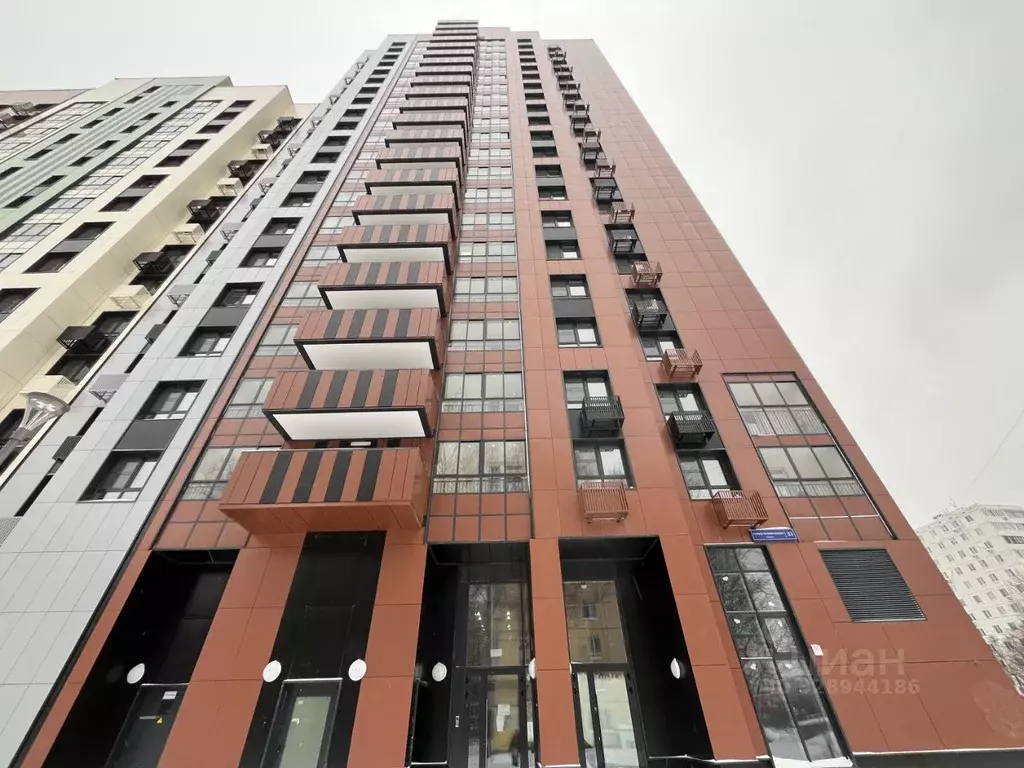 Гараж в Москва ул. Героев Панфиловцев, 31 (14 м) - Фото 1