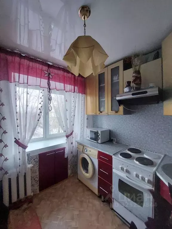 3-к кв. Алтайский край, Рубцовск Красная ул., 91 (56.1 м) - Фото 1