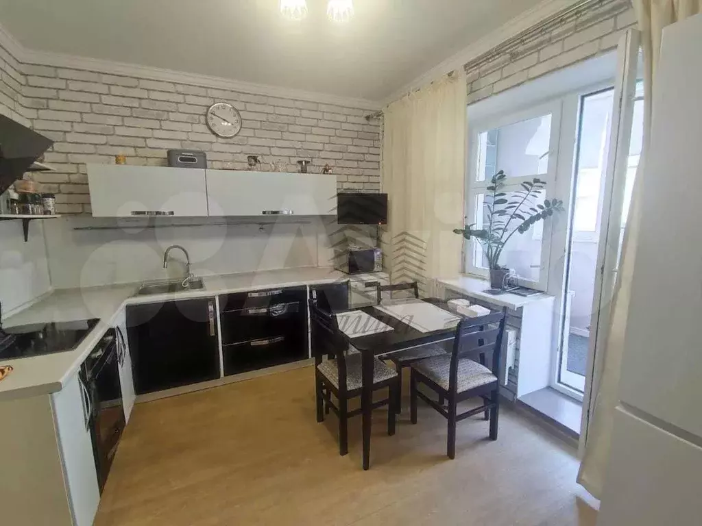 2-к. квартира, 64,5 м, 4/9 эт. - Фото 1